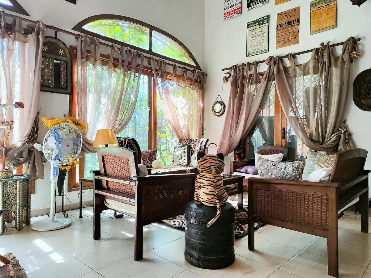 Fabuleuse Villa Keur Bibou Dakar 0*,