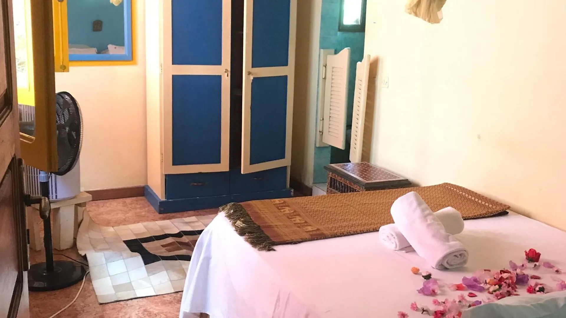 Fabuleuse Villa Keur Bibou Dakar 0*,